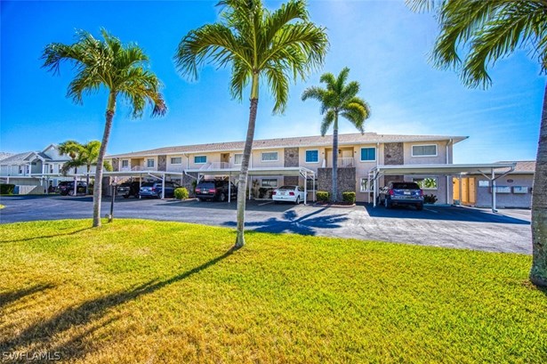 Condominium, Contemporary,Other,Traditional,Low Rise - CAPE CORAL, FL