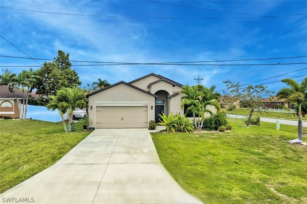 Ranch,One Story, Single Family Residence - CAPE CORAL, FL