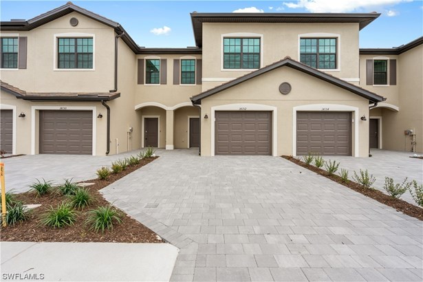 Townhouse, Two Story - FORT MYERS, FL