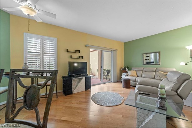 Condominium, Traditional,Low Rise - FORT MYERS, FL