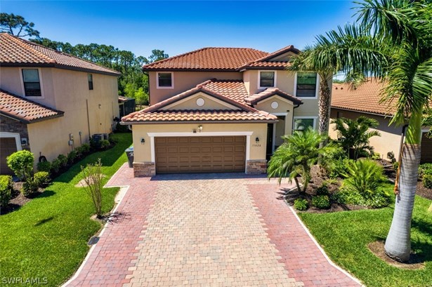 Single Family Residence, Two Story - FORT MYERS, FL