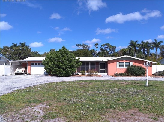 Other,Ranch,One Story, Single Family Residence - FORT MYERS, FL