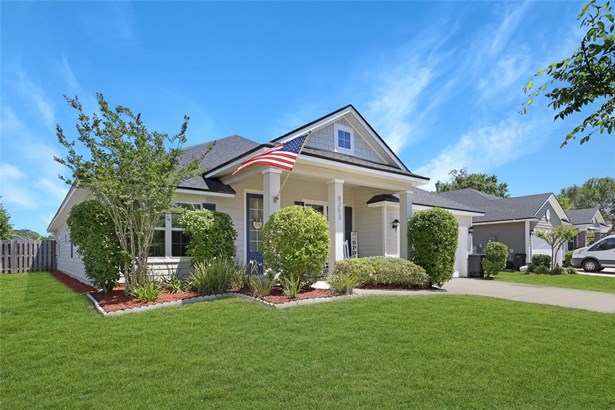 Single Family Residence - GAINESVILLE, FL