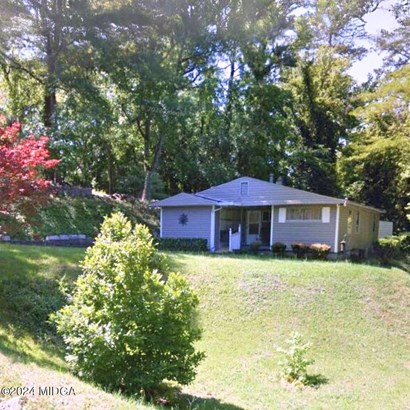 Single Family Residence, Bungalow - Macon, GA