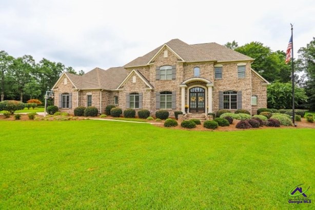 Single Family Detached - Bonaire, GA