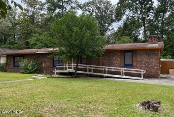 Single Family Residence, Traditional - Warner Robins, GA