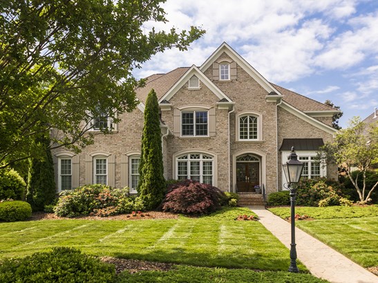 801 Northern Shores Lane, Greensboro, NC - USA (photo 1)