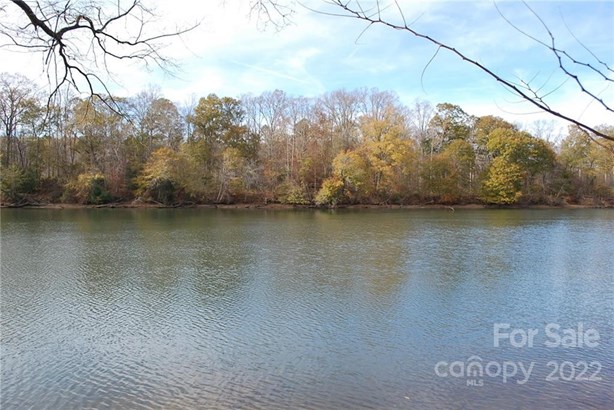 Lot - Statesville, NC