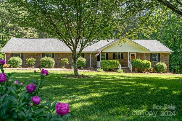 Single Family Residence, Ranch - Mooresville, NC