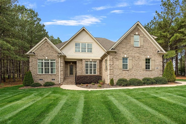 Single Family Residence - Denver, NC