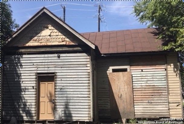 Single Family Detached - San Antonio, TX
