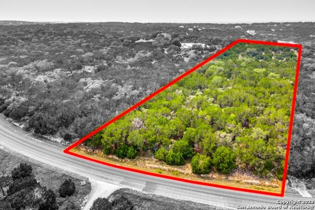 Residential Lot and Acreage - Boerne, TX