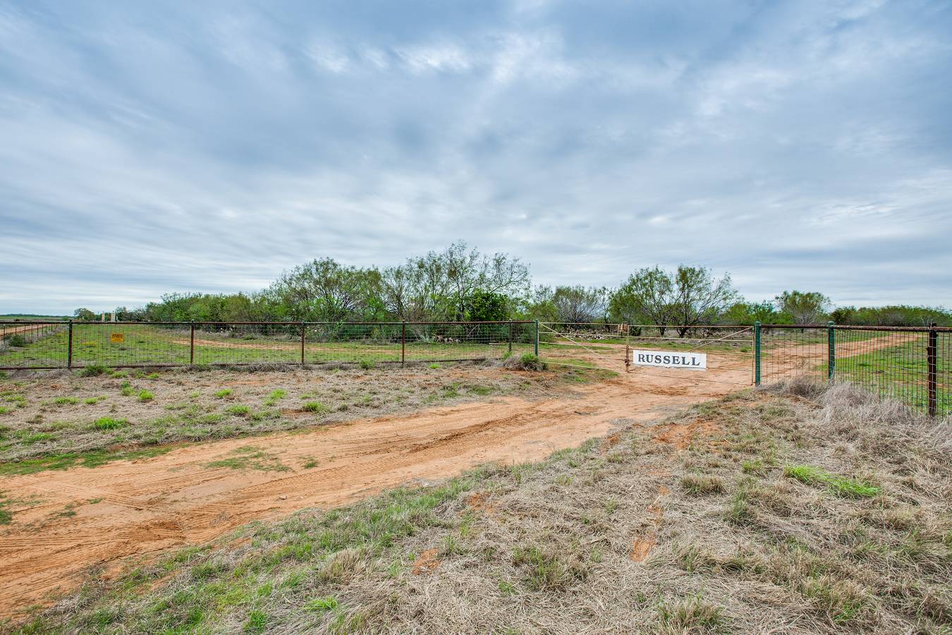 Dilley, TX Real Estate Homes for Sale LeadingRE