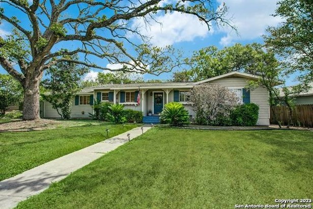 Single Family Detached - San Antonio, TX