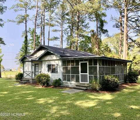 Single Family Residence - Blounts Creek, NC
