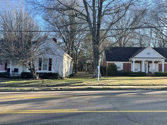 Detached Single Family, Other (See Remarks) - Collierville, TN