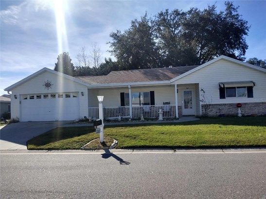 Single Family Residence, Florida - SUMMERFIELD, FL