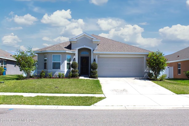 Single Family Residence - Haines City, FL