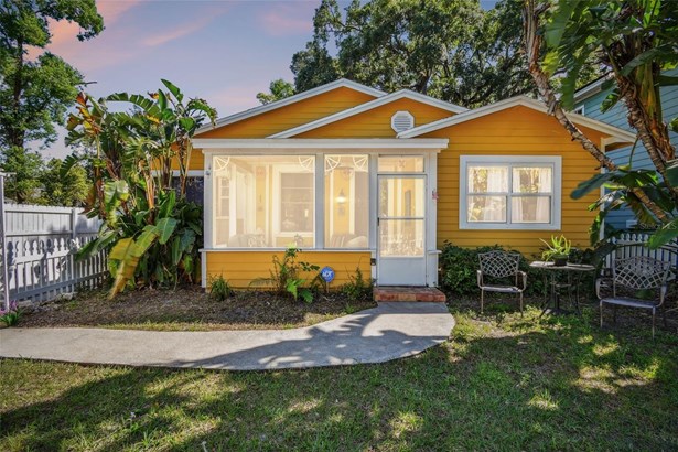 Single Family Residence, Bungalow,Cottage,Craftsman - ORLANDO, FL