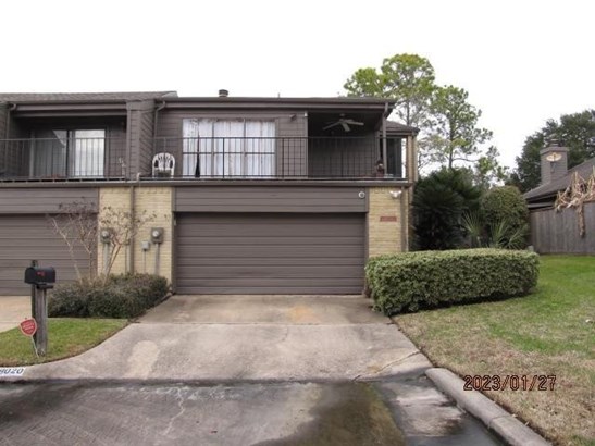 Townhouse, Traditional - Nassau Bay, TX