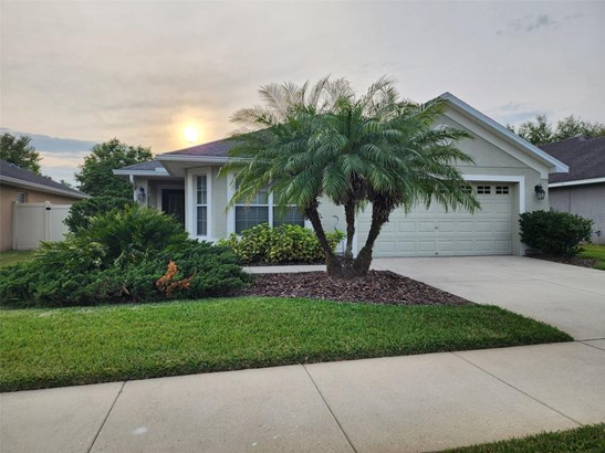 Single Family Residence - LAND O LAKES, FL