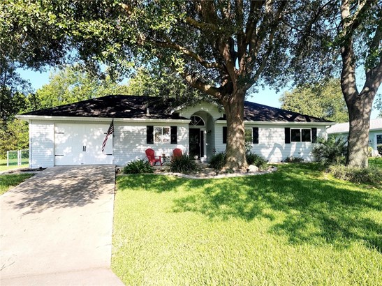 Single Family Residence, Ranch - OCALA, FL