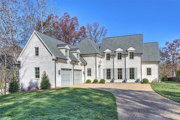 Transitional, Single Family Residence - Charlotte, NC