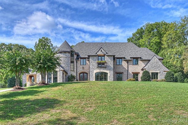 Single Family Residence, European,Transitional - Charlotte, NC