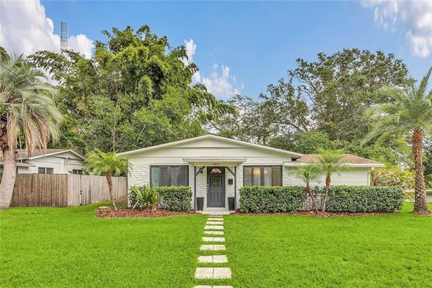 Bungalow,Mid-century Modern, Single Family Residence - WINTER PARK, FL