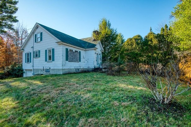 New Englander, Single Family - Conway, NH