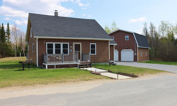 Cape, Single Family - Dummer, NH