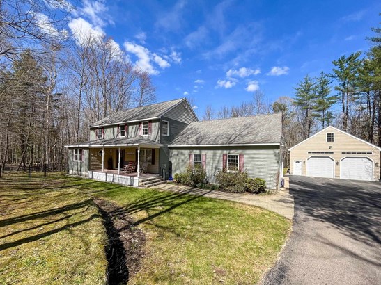 Colonial,Contemporary, Single Family - Conway, NH