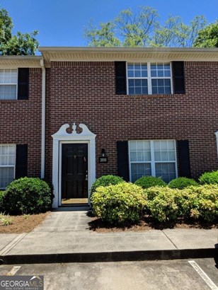 Townhouse, Brick Front,Traditional,Other - Gainesville, GA