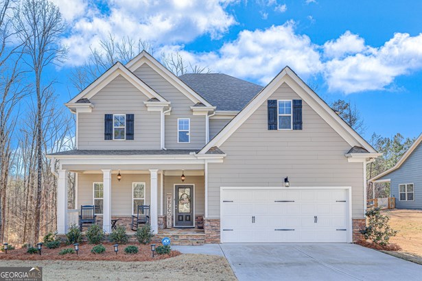 Single Family Residence, Traditional,House - Gainesville, GA