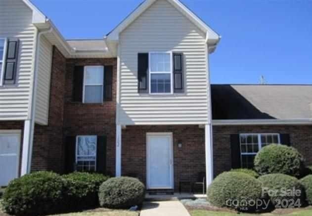 Townhouse - Hickory, NC