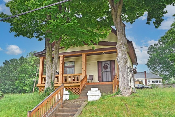 Single Family Residence, Traditional - Cincinnati, OH
