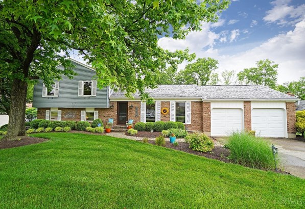 Single Family Residence, Traditional - Fairfield, OH