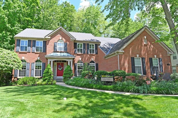 Single Family Residence, Colonial - Union Twp, OH