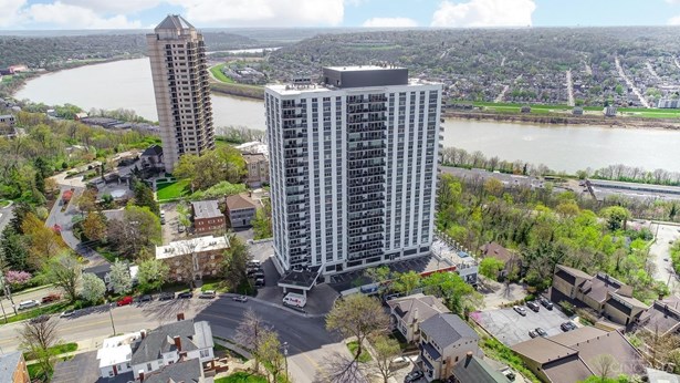 Condominium, Contemporary/Modern - Cincinnati, OH