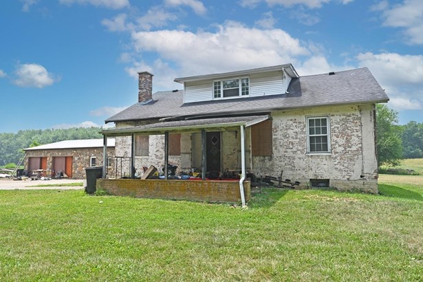 Single Family Residence, Traditional - Hamilton Twp, OH