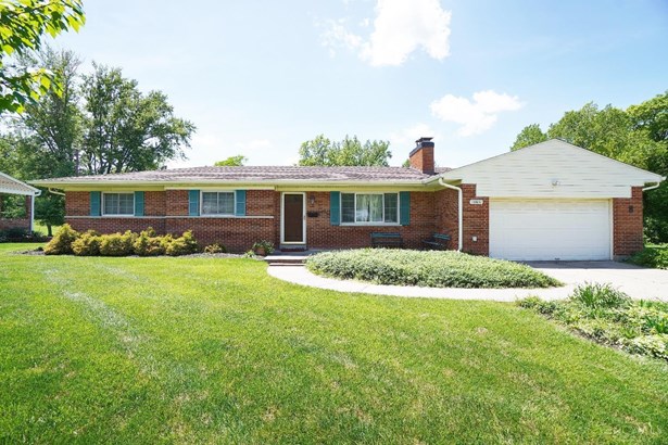 Single Family Residence, Ranch - Evendale, OH