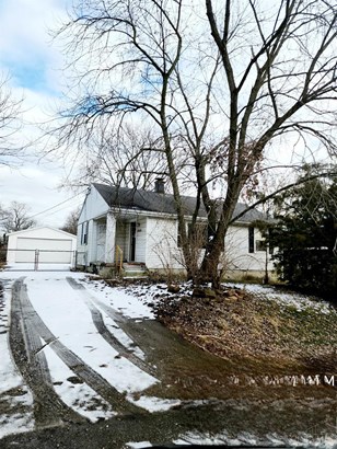 Single Family Residence - St Clair Twp, OH