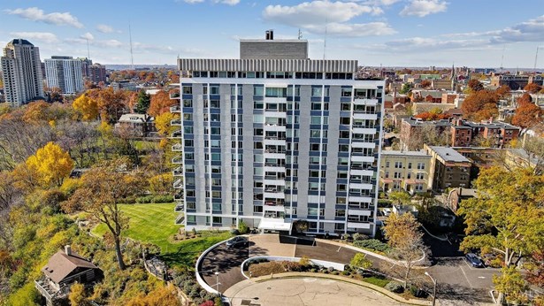 Condominium, Contemporary/Modern - Cincinnati, OH