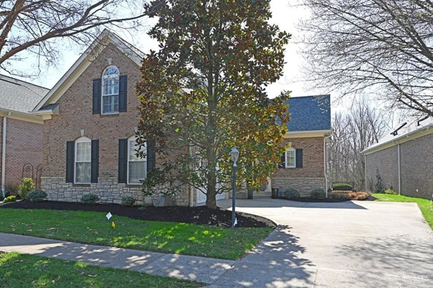 Single Family Residence, Traditional - West Chester, OH
