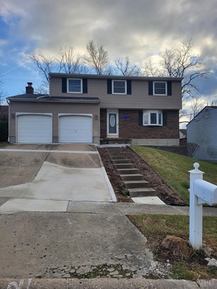 Single Family Residence, Traditional - Delhi Twp, OH