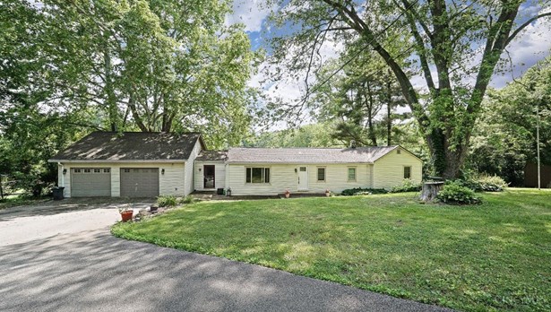Single Family Residence, Ranch - Stonelick Twp, OH