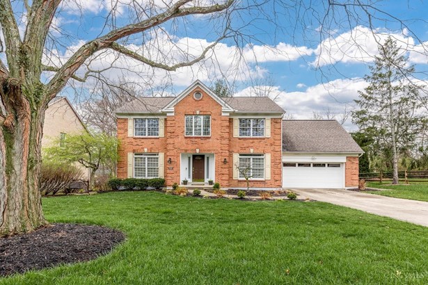 Single Family Residence, Traditional - Blue Ash, OH