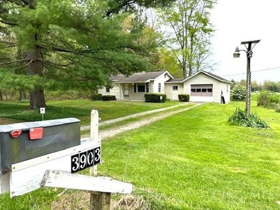 Single Family Residence, Ranch - Batavia, OH