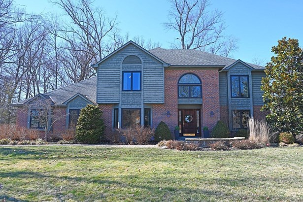 Transitional, Single Family Residence - Symmes Twp, OH