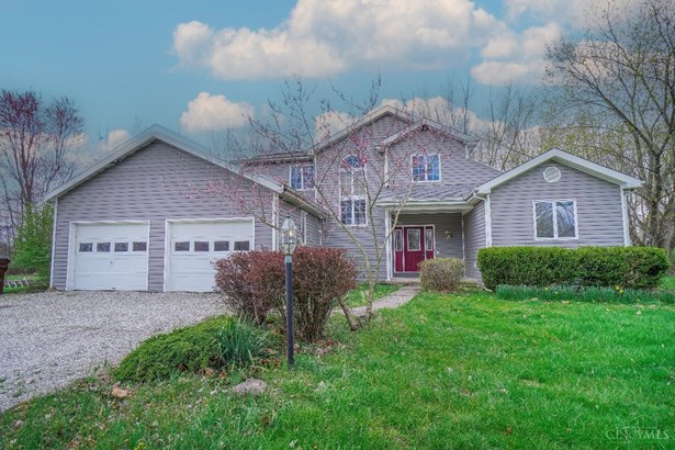 Single Family Residence, Traditional - Stonelick Twp, OH